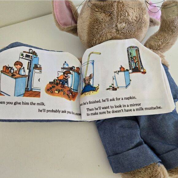 If You Give A Mouse A Cookie Stuffed Toy - Picture 3 of 5